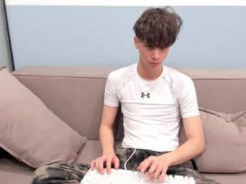 your_shy_guy webcam model stream image