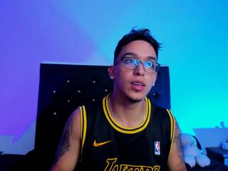 Mattew Dluca webcam model stream image