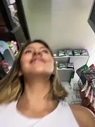 Andrea_19blonde webcam model stream image