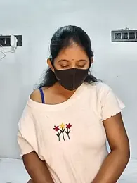 Your-Vedika webcam model stream image