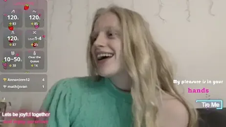 VeronicaJoyful webcam model stream image