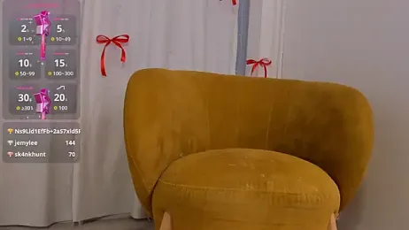 EvaSelin webcam model stream image