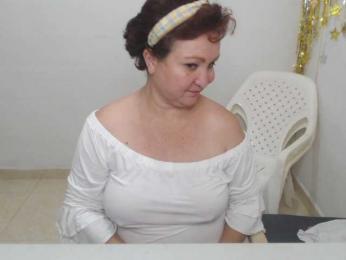 LADYQUEEN520 webcam model stream image