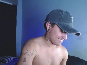 boylatin_777 webcam model stream image
