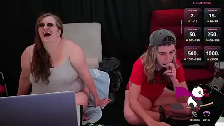 Bella_and_Marie webcam model stream image