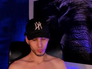 Noah Brigth webcam model stream image