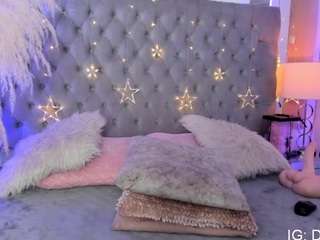 danirouse webcam model stream image