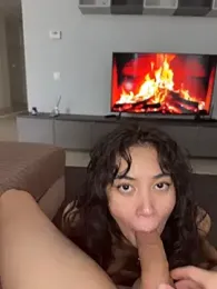Elettra06 webcam model stream image