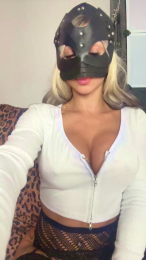 bazy783 webcam cam4 model stream image