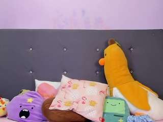 harmonyhill webcam model stream image
