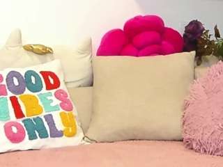 hot69milf webcam model stream image