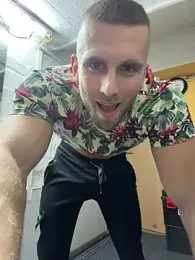 trainwithme webcam stripchat model stream image