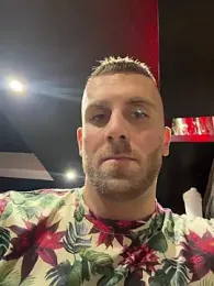 trainwithme webcam stripchat model stream image