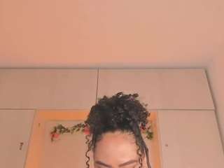 taarawilson webcam model stream image