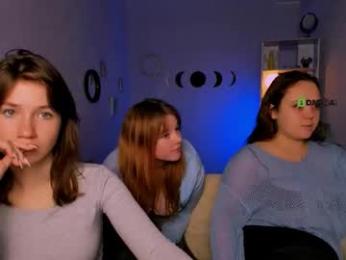 lia_sunset webcam model stream image