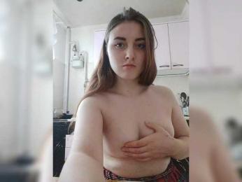 DYAVOLICA webcam bongacams model stream image