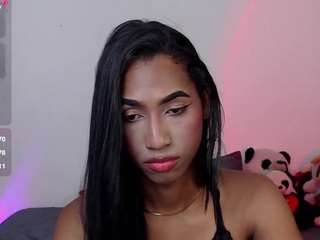 alice-massie1 webcam camsoda model stream image