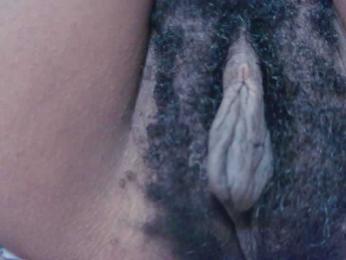 Skinybitchx webcam model stream image