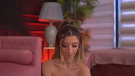 OdetteMason webcam model stream image