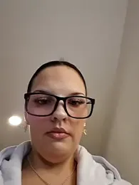 JUJUICY- webcam model stream image