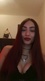 Luciavolvi4 webcam model stream image