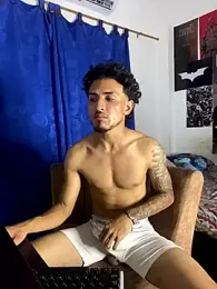 Kriss_Edwards webcam stripchat model stream image