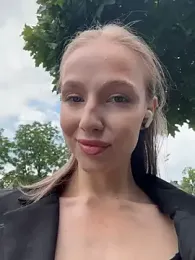 CaseyStar webcam model stream image