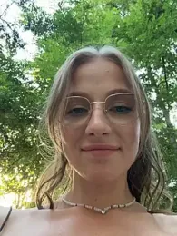 CaseyStar webcam model stream image