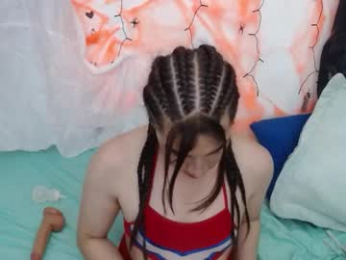 dulcenia_rose webcam model stream image