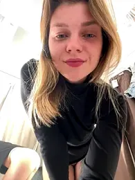 ValenciaShock webcam stripchat model stream image