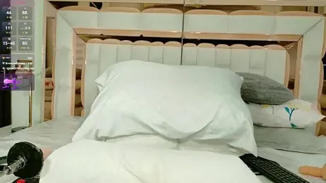 im_yours_01 webcam model stream image