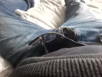 thicksingarters webcam chaturbate model stream image