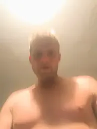 fiasko199412 webcam model stream image