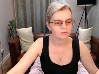 Erikaa Cutie webcam model stream image