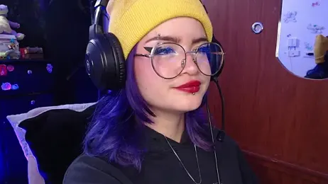 Raventh_ webcam model stream image