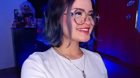 Raventh_ webcam model stream image