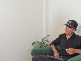 1threestar webcam model stream image