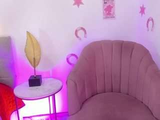 madelanecoote webcam camsoda model stream image