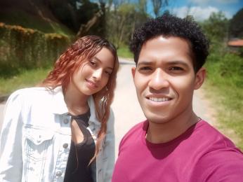 GibsonAndAsleys webcam model stream image