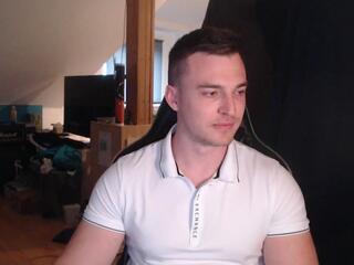 Lewis Vega webcam flirt4free model stream image