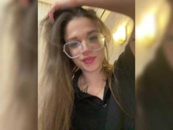 Flipflapfap webcam model stream image