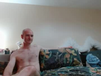 mrs_velvet_vixen_and_mr_stud webcam model stream image