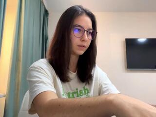 Annita Heindel webcam model stream image