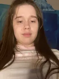 HornyGirlH webcam model stream image