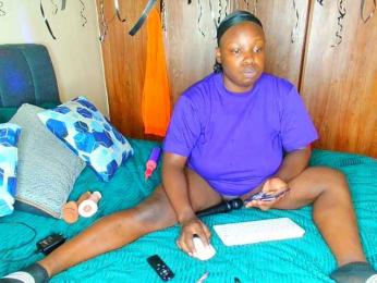 hadassah webcam model stream image