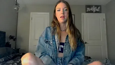 molly_witha_chance webcam model stream image