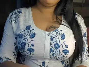 Trezza webcam model stream image