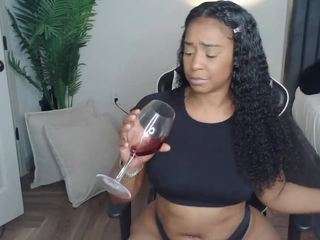 january-rose webcam model stream image