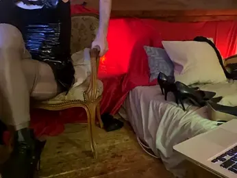 alexheels_boots webcam model stream image