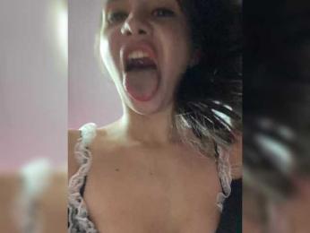 BBestiAA webcam model stream image